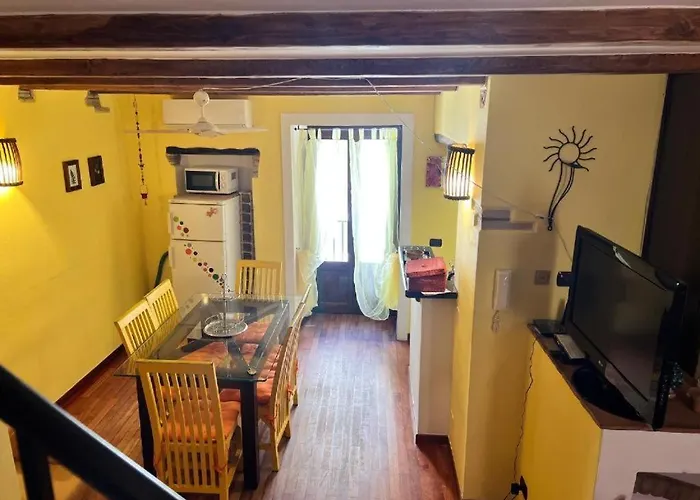 Domus Magistri * Cefalù